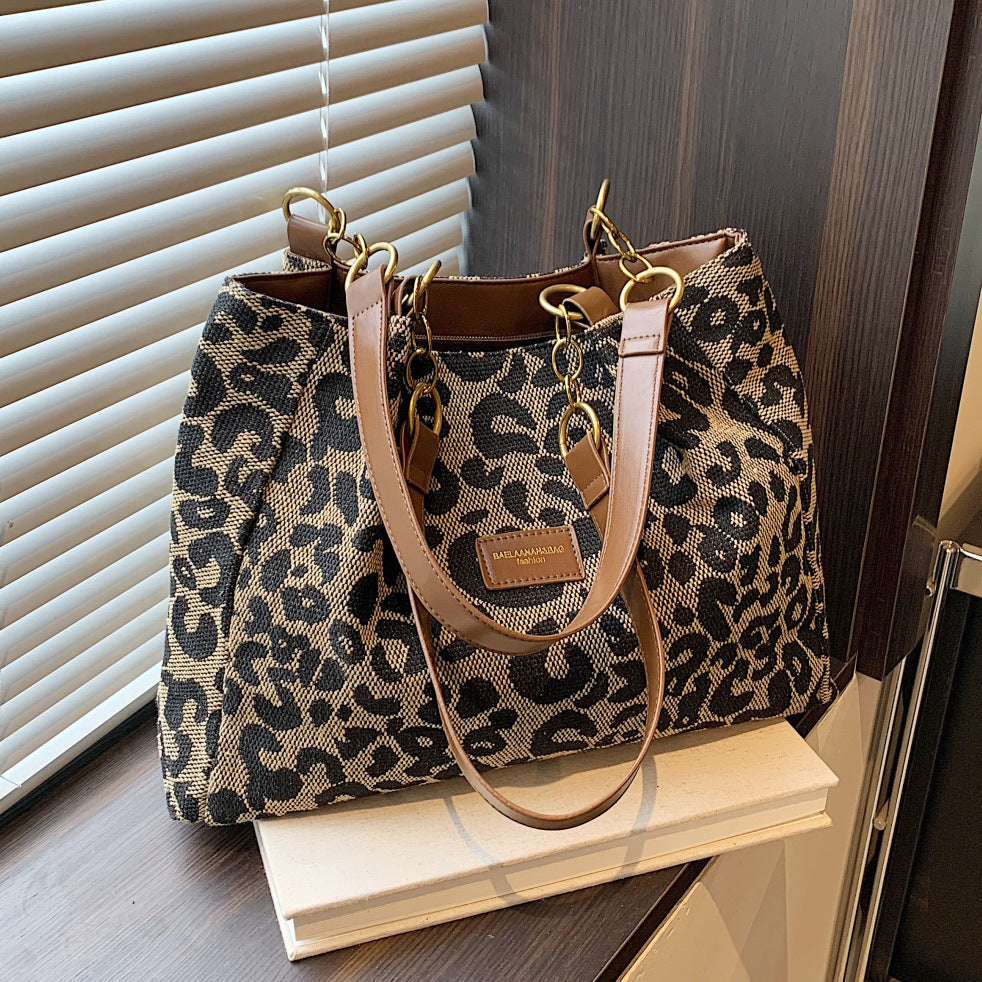 Large Capacity Tote Bag